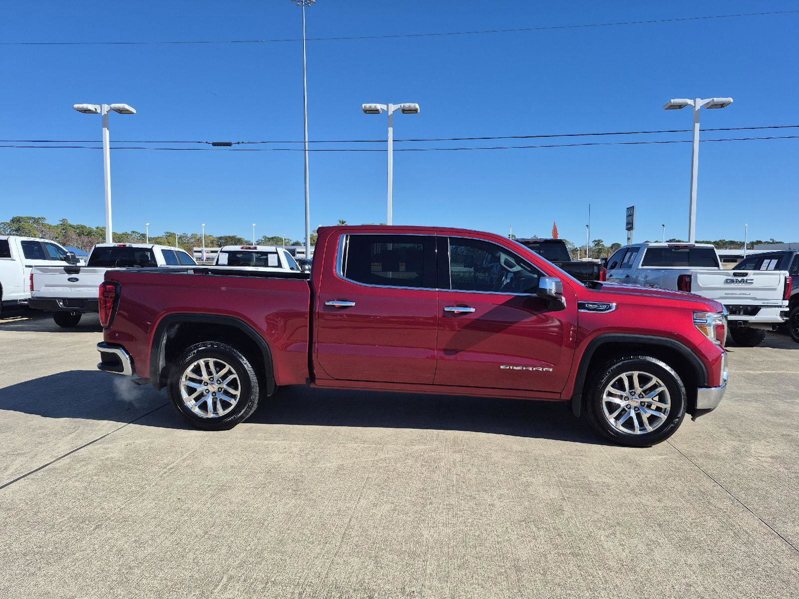 Used 2019 GMC Sierra 1500 SLT w/ Driver Alert Package I image 7