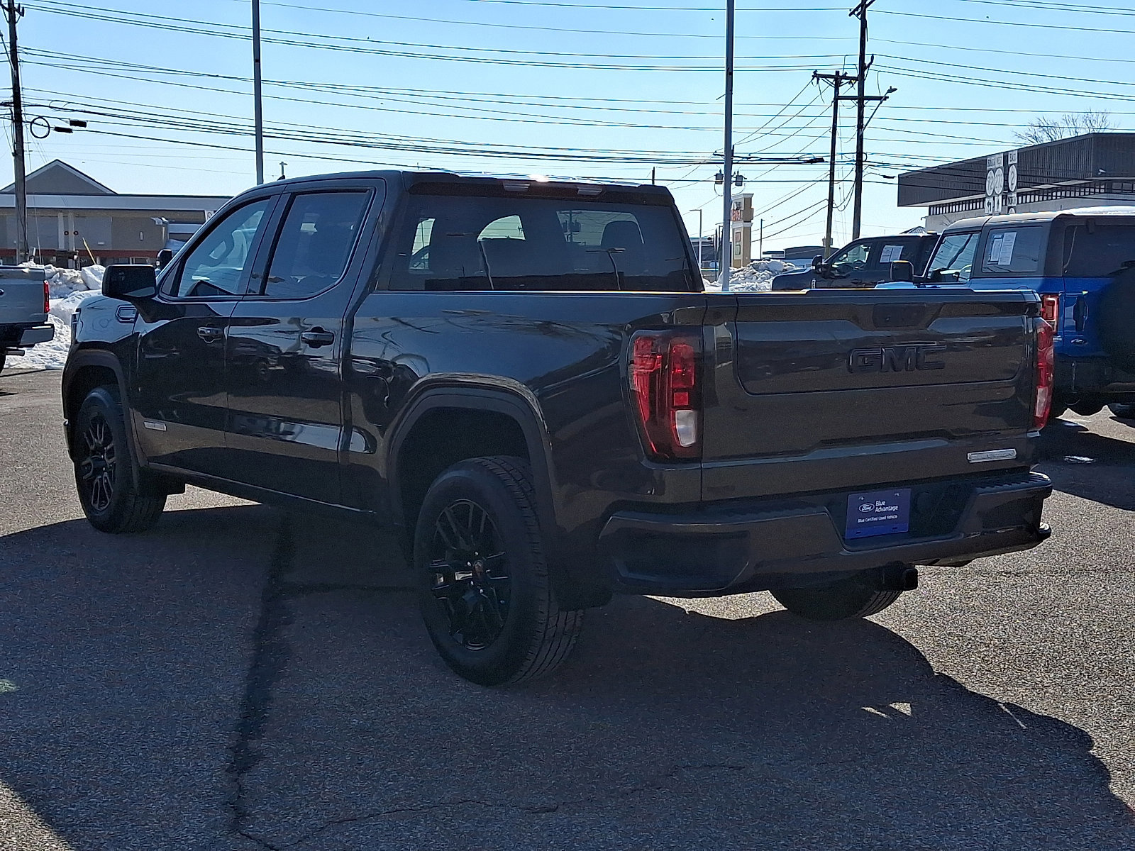 Used 2023 GMC Sierra 1500 Elevation image 4