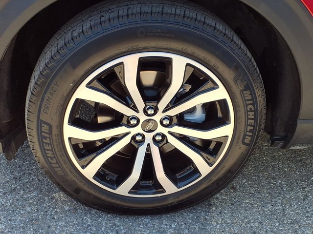 Certified 2024 Ford Explorer ST-Line w/ Class IV Trailer Tow Package AWD/4WD image 32
