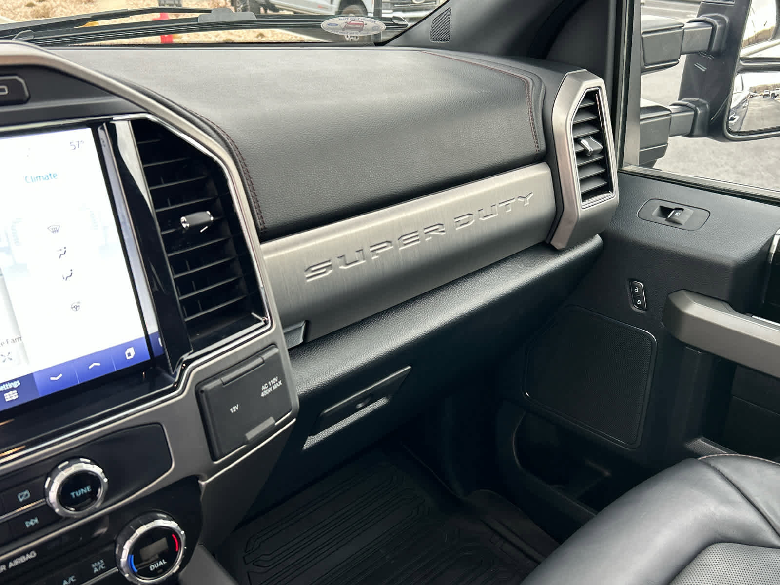 Certified 2022 Ford F350 Platinum image 32