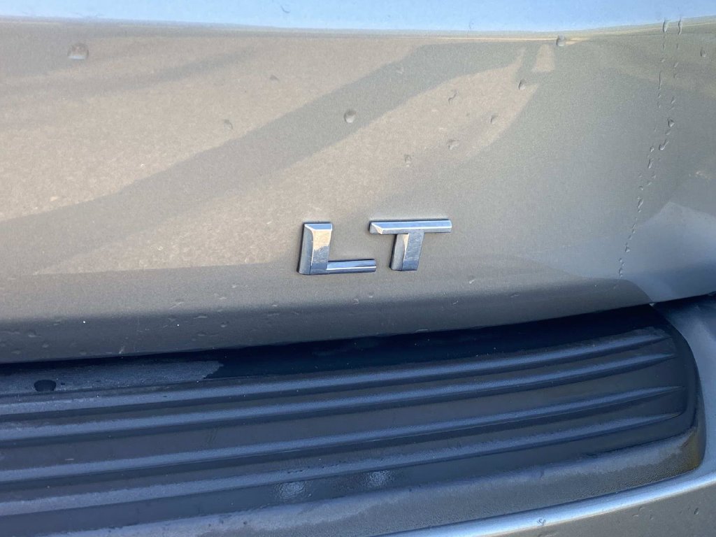Used 2025 Chevrolet Tahoe LT AWD/4WD image 6