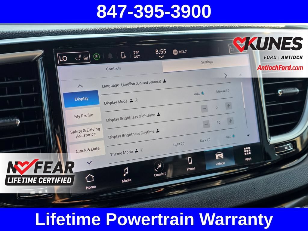 Used 2023 Chrysler Pacifica Touring-L FWD image 49