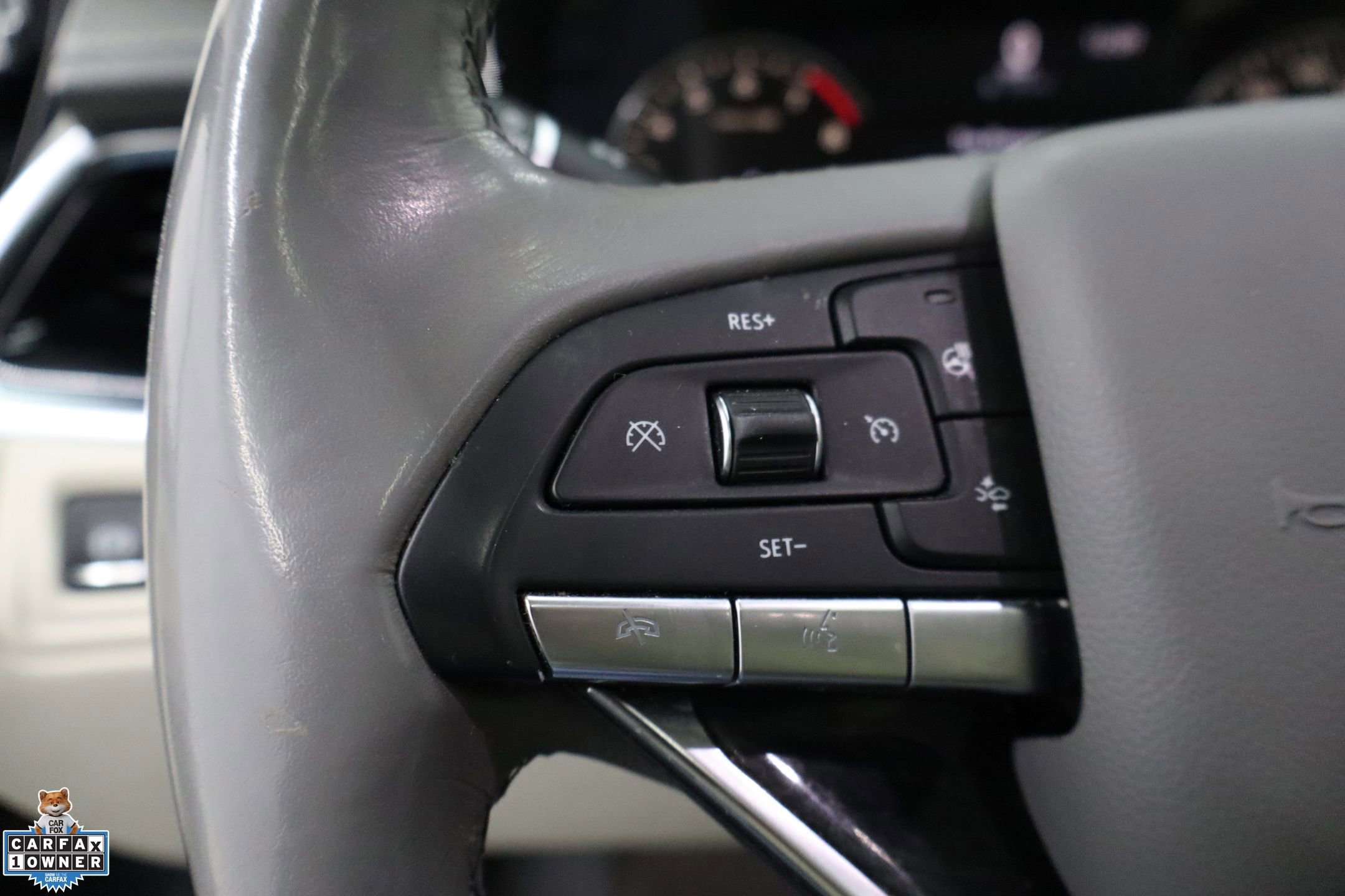 Used 2021 Cadillac XT6 Premium Luxury w/ LPO, Floor Liner Package image 16