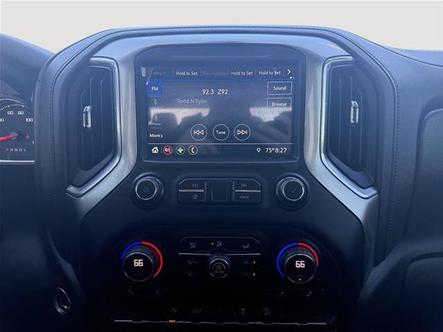 Used 2021 Chevrolet Silverado 1500 LT w/ Z71 Off-Road Package AWD/4WD image 18