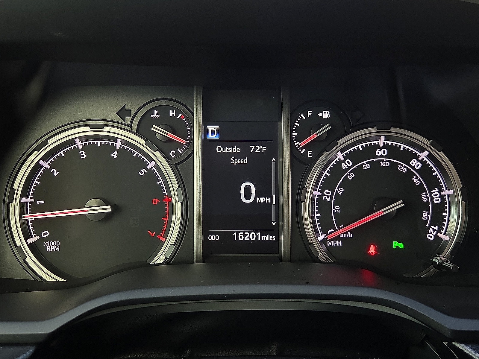 Used 2024 Toyota 4Runner Limited AWD/4WD image 23