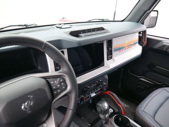 Certified 2025 Ford Bronco Heritage Edition AWD/4WD image 24