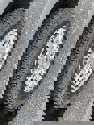 Certified 2024 Ford Edge SEL image 19