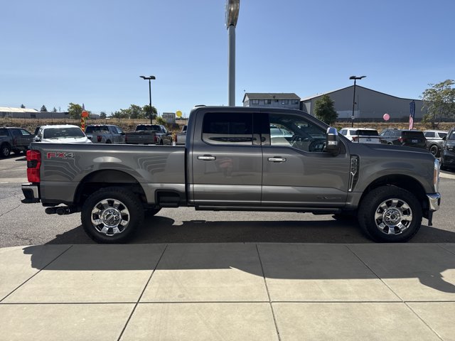 Certified 2023 Ford F250 Lariat w/ Lariat Ultimate Package AWD/4WD image 6
