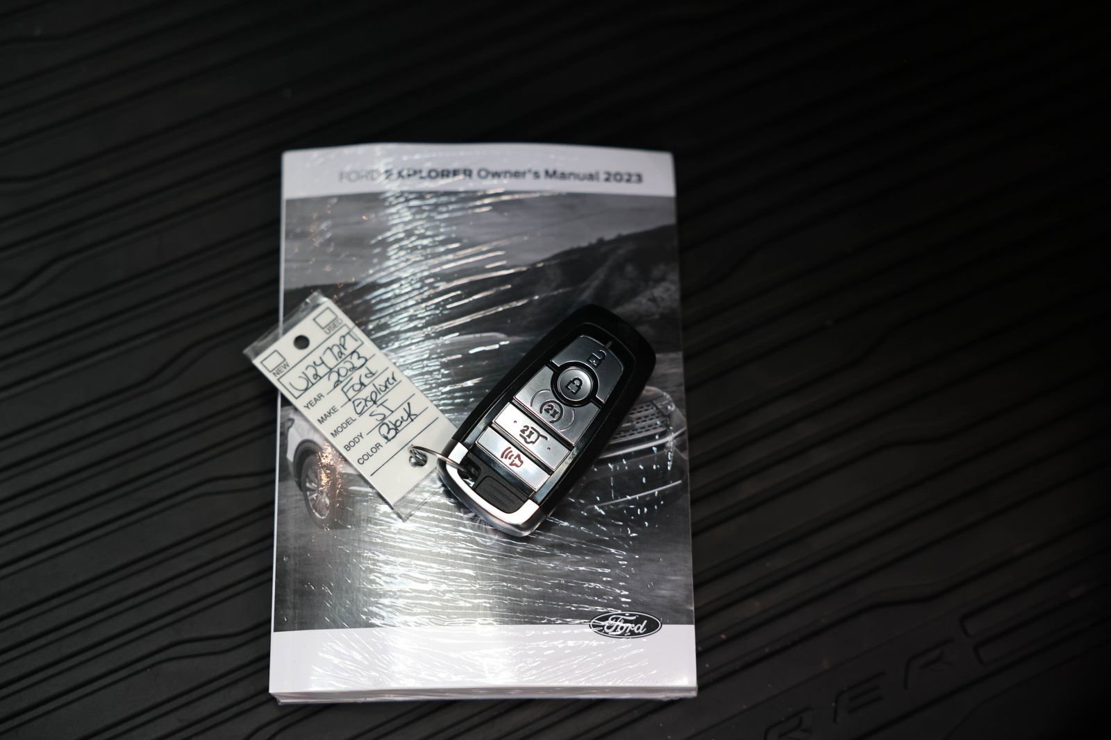 Certified 2023 Ford Explorer ST AWD/4WD image 39