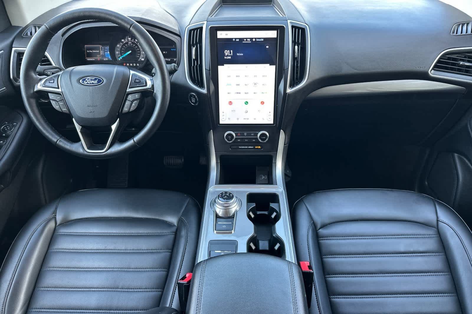 Certified 2024 Ford Edge SEL w/ Convenience Package AWD/4WD image 4