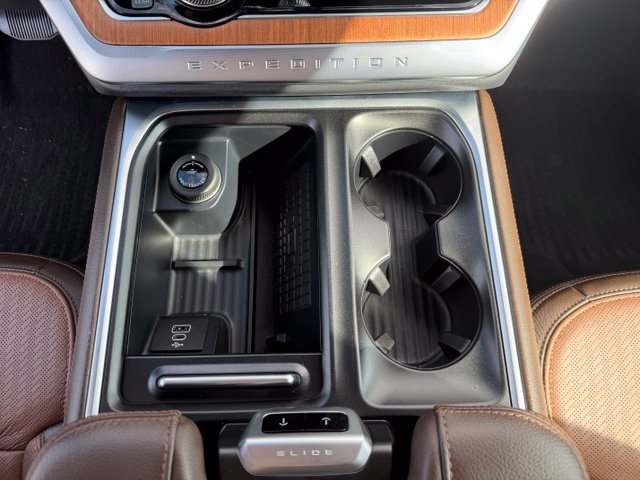 Certified 2025 Ford Expedition King Ranch AWD/4WD image 25
