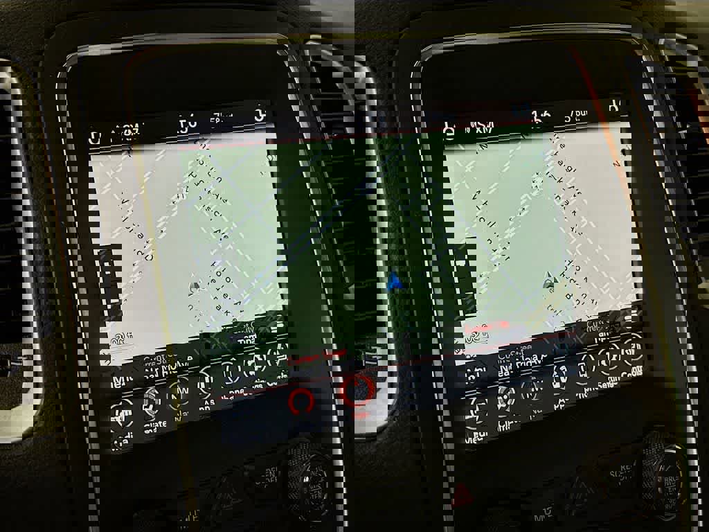 Used 2019 Dodge Durango Citadel w/ Technology Group image 28