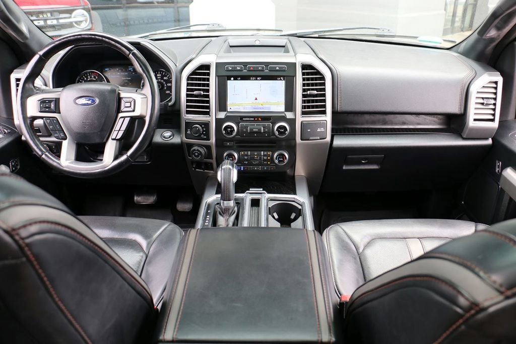 Certified 2018 Ford F150 Platinum w/ Equipment Group 701A Luxury image 33