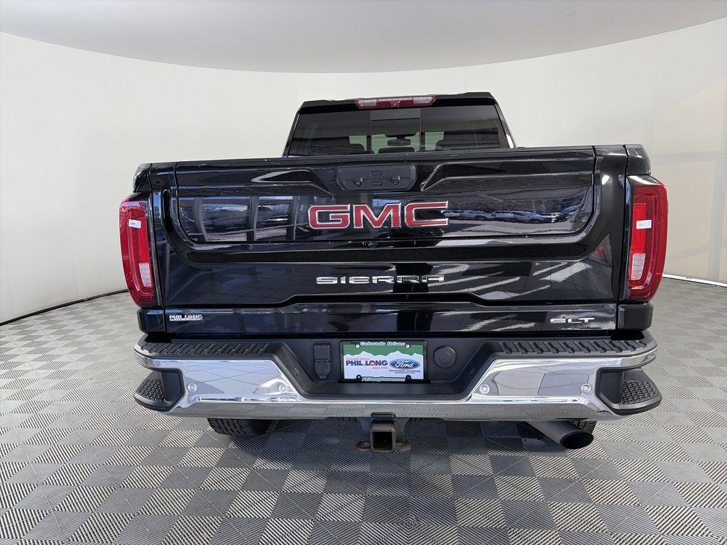 Used 2022 GMC Sierra 3500 SLT w/ SLT Premium Package image 4