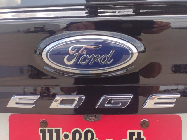 Certified 2024 Ford Edge ST-Line w/ Class II Trailer Tow Package image 10