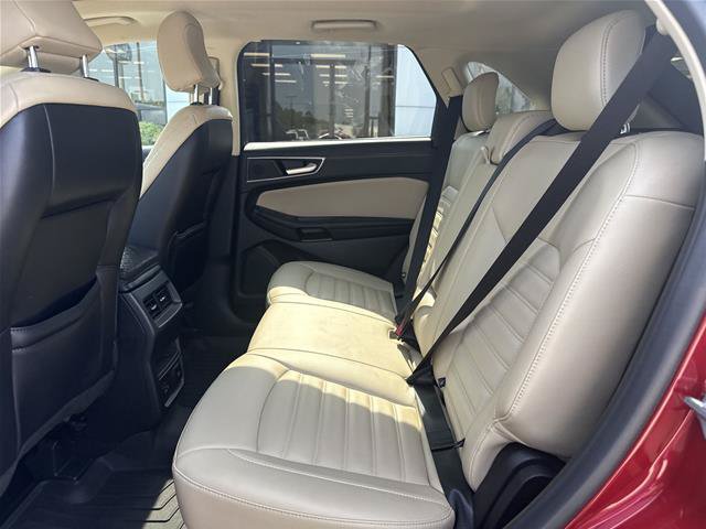 Certified 2022 Ford Edge SEL w/ Convenience Package AWD/4WD image 5