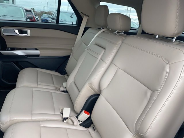 Certified 2023 Ford Explorer XLT w/ Equipment Group 202A image 23