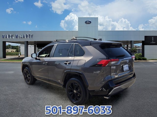 Used 2024 Toyota RAV4 XSE AWD/4WD image 3