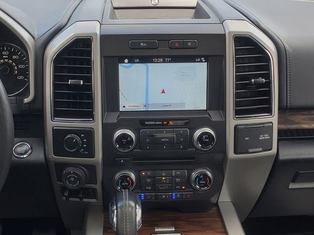 Certified 2018 Ford F150 Lariat w/ Equipment Group 502A Luxury AWD/4WD image 28