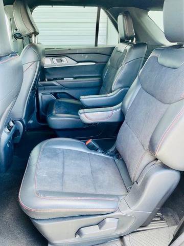 Certified 2025 Ford Explorer ST AWD/4WD image 12