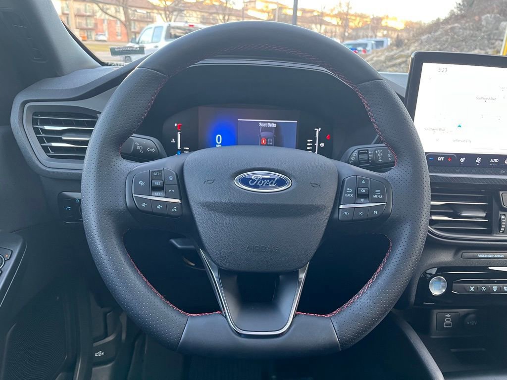 Certified 2024 Ford Escape ST-Line w/ Tech Pack #1 image 16