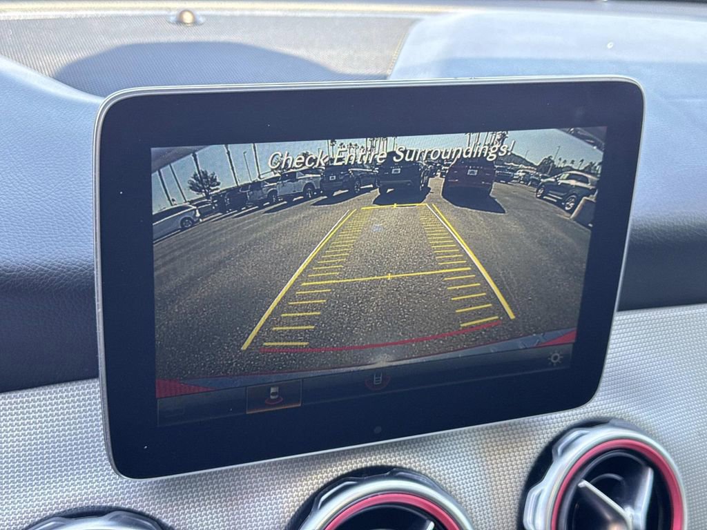 Used 2018 Mercedes-Benz GLA 250 GLA 250 image 16