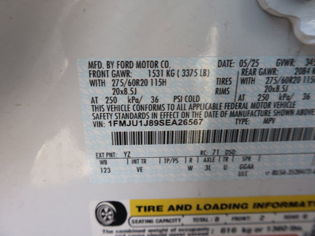Certified 2025 Ford Expedition Active AWD/4WD image 43