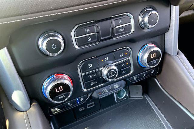 Used 2021 GMC Yukon SLT RWD image 32