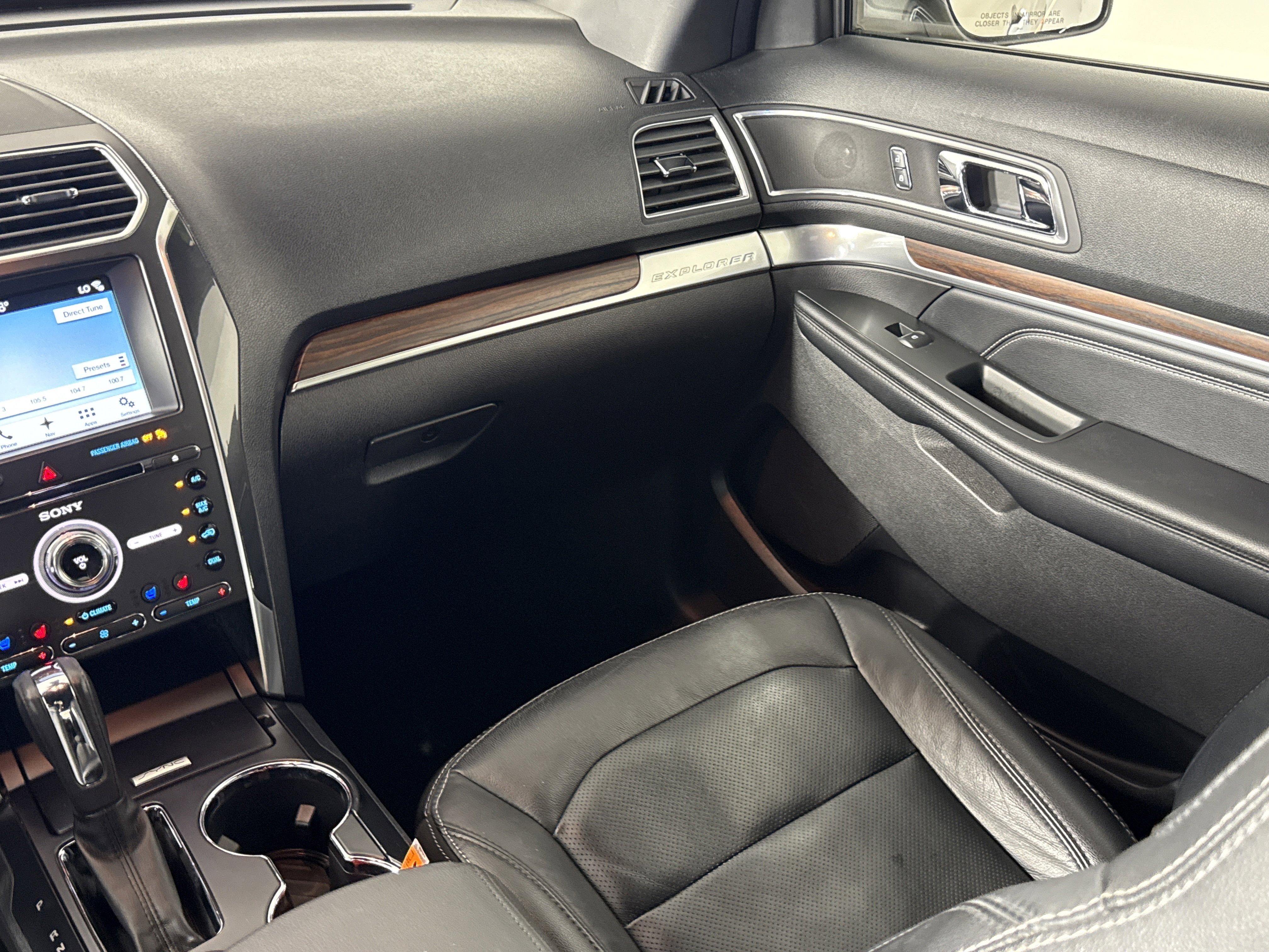 Certified 2017 Ford Explorer Limited w/ Equipment Group 301A image 13