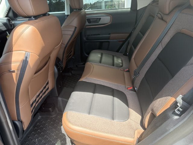 Certified 2025 Ford Bronco Sport Outer Banks w/ Outer Banks Tech Package+ AWD/4WD image 12