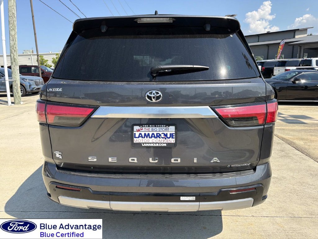 Used 2026 Toyota Sequoia Capstone AWD/4WD image 8