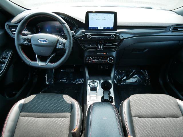 Certified 2025 Ford Escape ST-Line Select AWD/4WD image 15