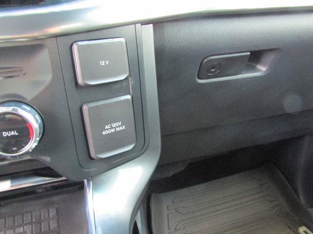 Certified 2022 Ford F150 Lariat w/ Equipment Group 502A High AWD/4WD image 31