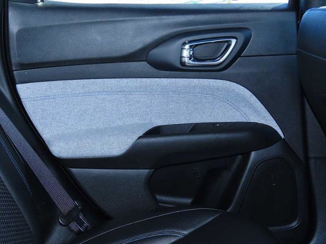 Used 2024 Jeep Compass Latitude image 25