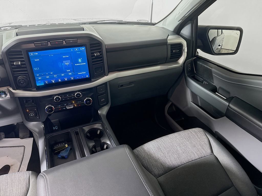 Certified 2022 Ford F150 XLT w/ Equipment Group 302A High image 24