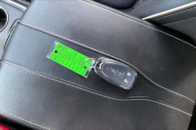 Used 2023 Chevrolet Traverse Premier w/ Redline Edition image 15