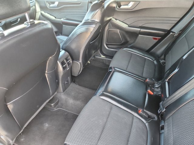 Certified 2023 Ford Escape ST-Line AWD/4WD image 13