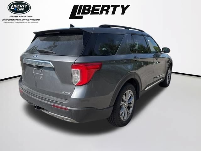 Certified 2023 Ford Explorer XLT w/ Equipment Group 202A AWD/4WD image 8