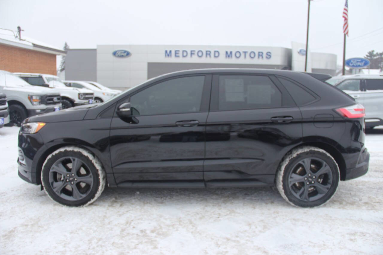 Certified 2020 Ford Edge ST w/ Equipment Group 401A image 7