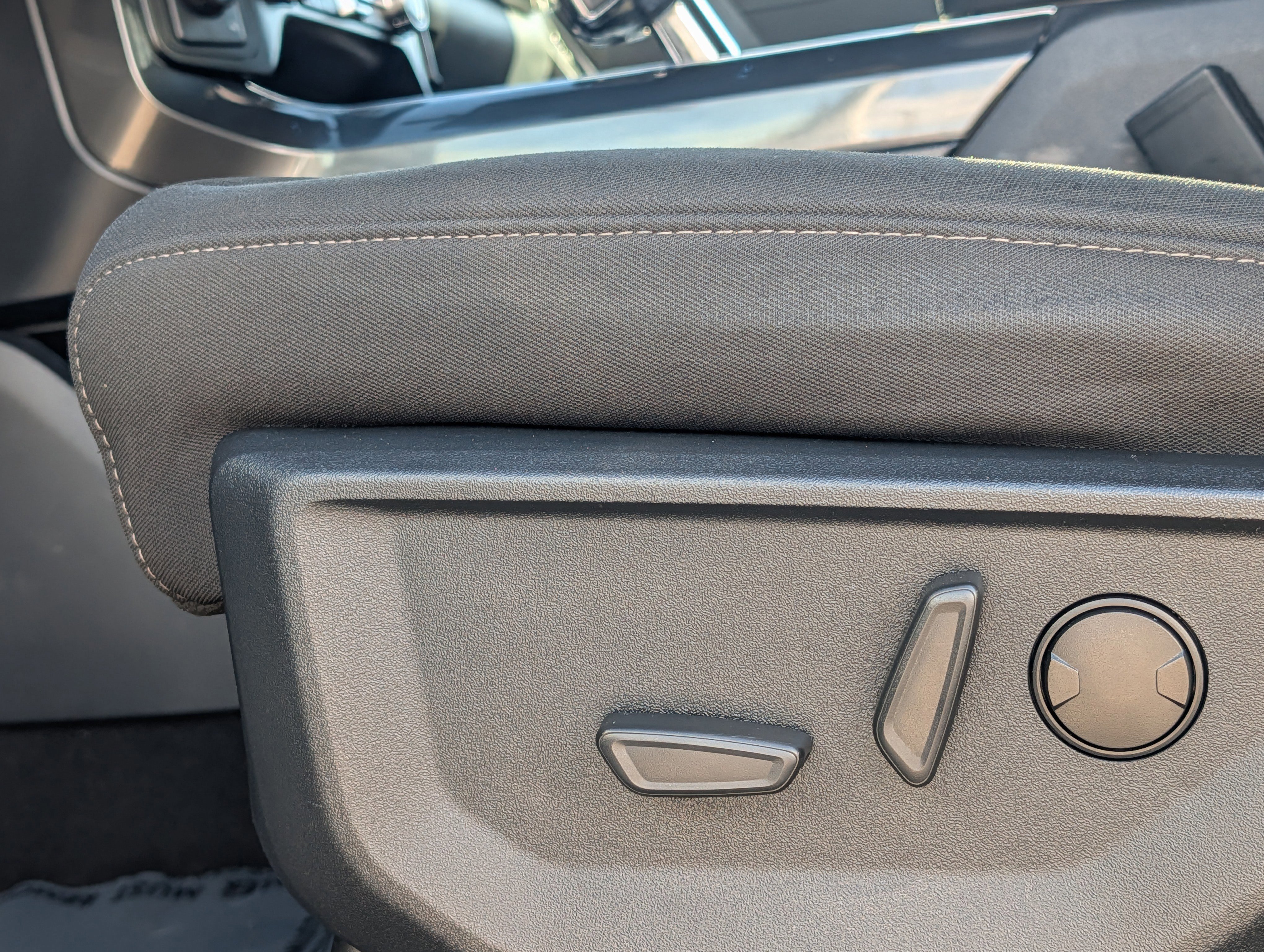 Certified 2023 Ford F150 XLT w/ Equipment Group 302A High image 23