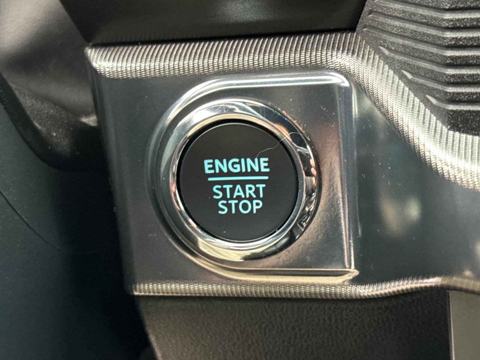 Certified 2025 Ford F150 Raptor image 30