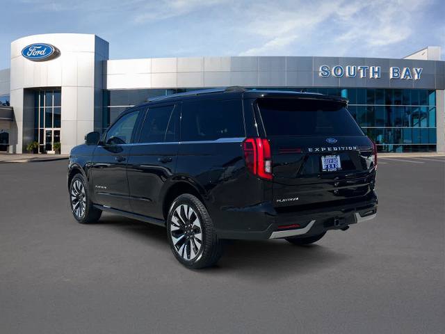 Certified 2025 Ford Expedition Platinum w/ Driver's Package AWD/4WD image 3