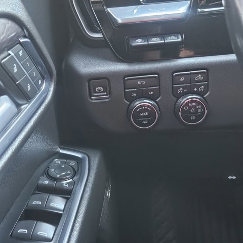 Used 2022 Chevrolet Silverado 1500 LTZ w/ LTZ Premium Package image 22