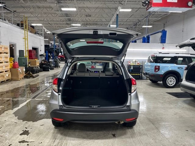 Used 2022 Honda HR-V LX image 17