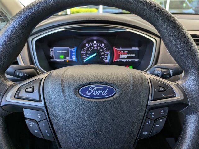 Certified 2019 Ford Fusion SE image 23