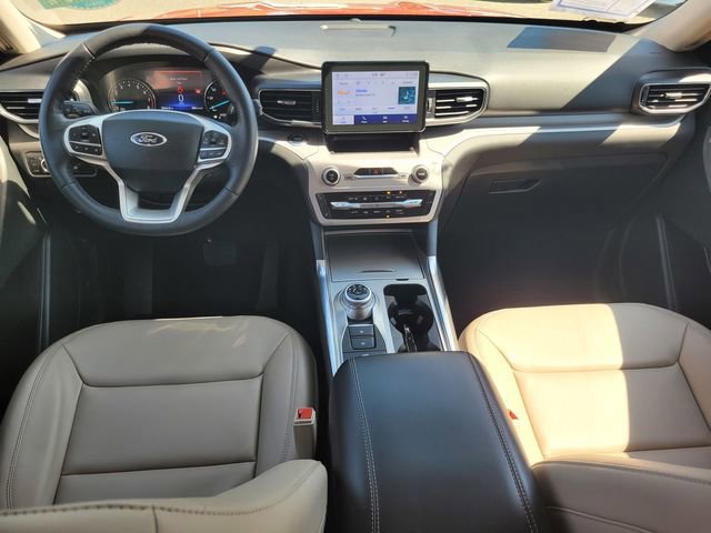Certified 2023 Ford Explorer XLT w/ Equipment Group 202A image 14