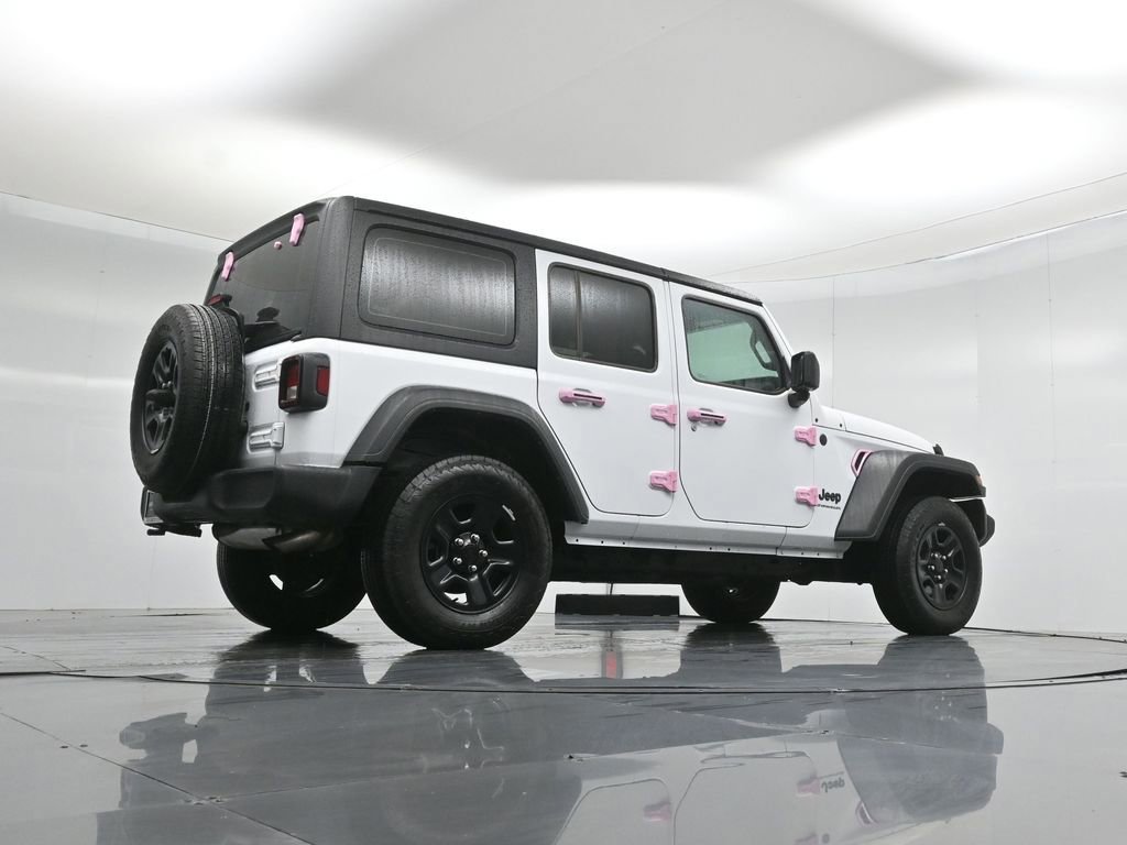 Used 2025 Jeep Wrangler Sport image 15