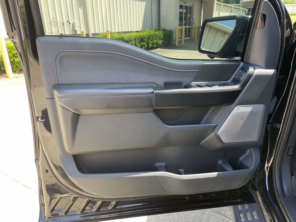 Certified 2022 Ford F150 Raptor w/ Equipment Group 801A High image 15