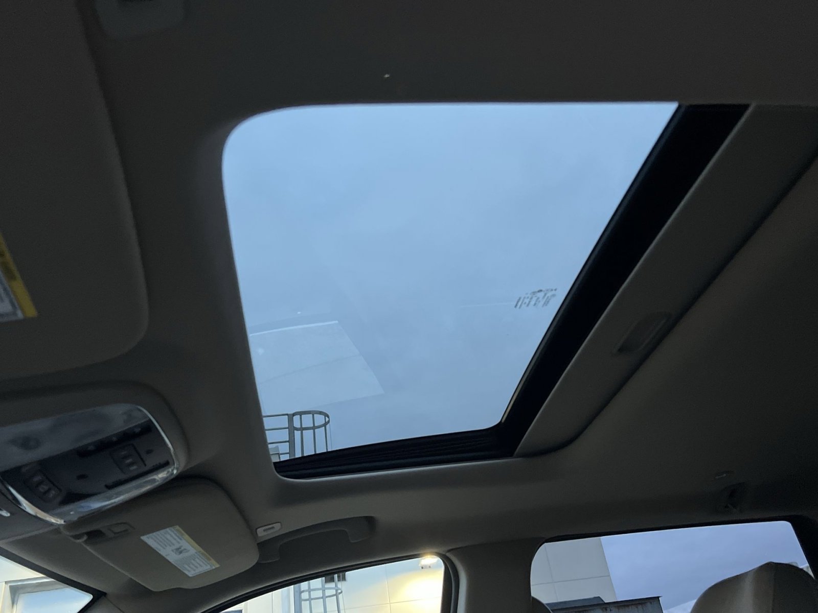 Used 2020 Jeep Grand Cherokee Limited image 24