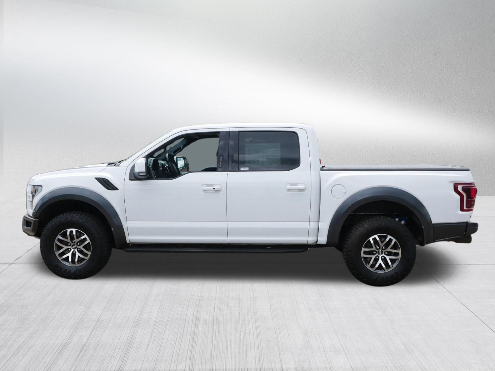 Certified 2017 Ford F150 Raptor w/ Equipment Group 802A Luxury AWD/4WD image 4